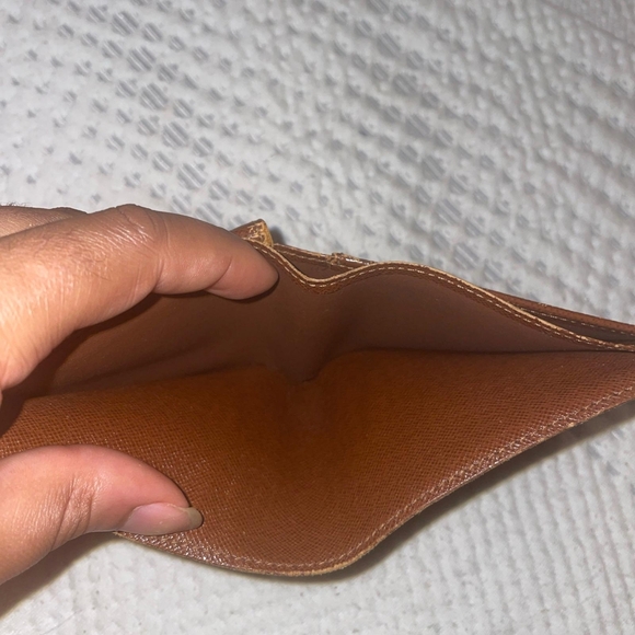 Authentic Louis Vuitton wallet #11 - Picture 4 of 10